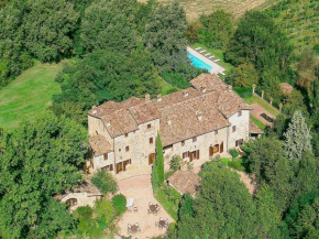 Scenic holiday home in Montecastelli with private garden Mistretta